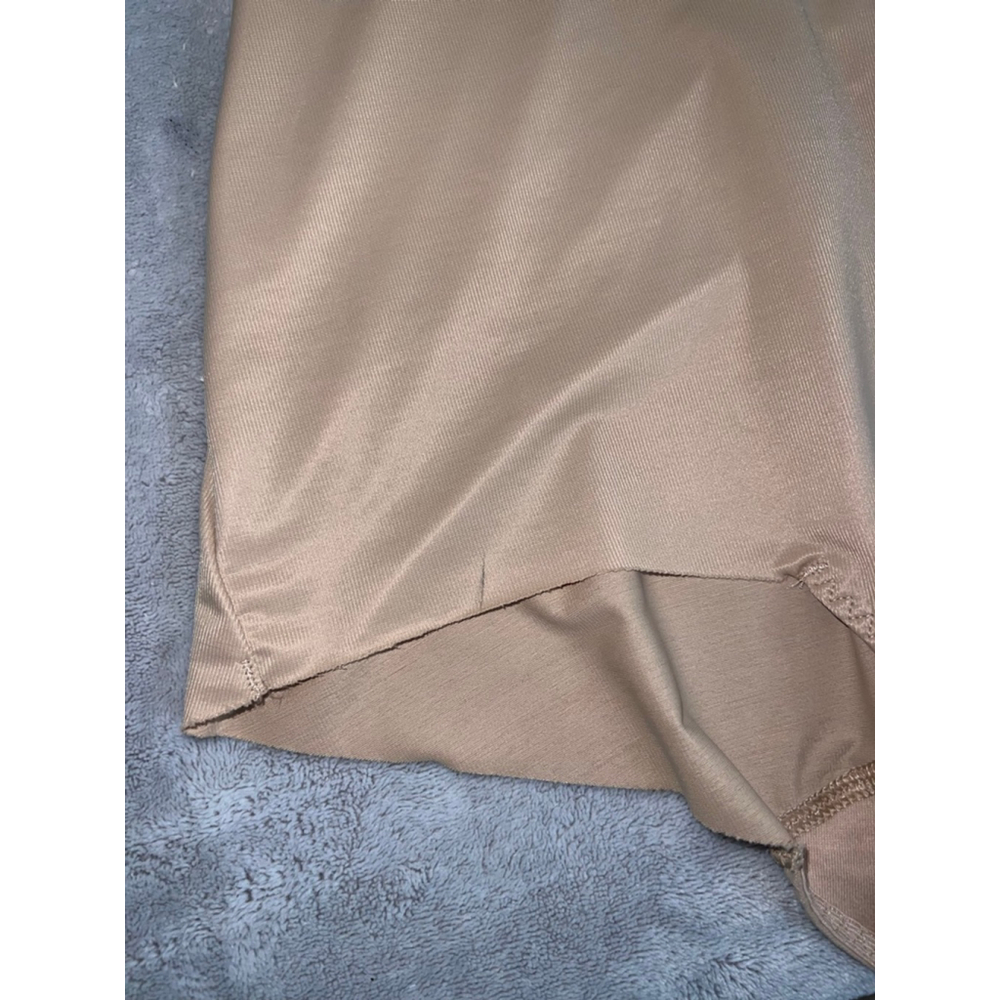 Women's Assets by Spanx Nude Beige Bodysuit L - Picture 5 of 10